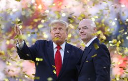Seg&uacute;n esas fuentes, Trump considera que el dirigente, de 56 a&ntilde;os y con doble nacionalidad suiza e italiana, es respetado por todo el mundo y tiene una capacidad especial para unir a la gente