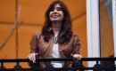 Fern&aacute;ndez de Kirchner, presidenta entre 2007 y 2015, fue condenada a seis a&ntilde;os de prisi&oacute;n e inhabilitaci&oacute;n perpetua por defraudaci&oacute;n en la contrataci&oacute;n de obra p&uacute;blica durante sus mandatos