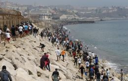 El diario The Objective informó de que informes de inteligencia habían alertado de una posible entrada masiva en Ceuta y Melilla coincidiendo con la Fiesta del Trono