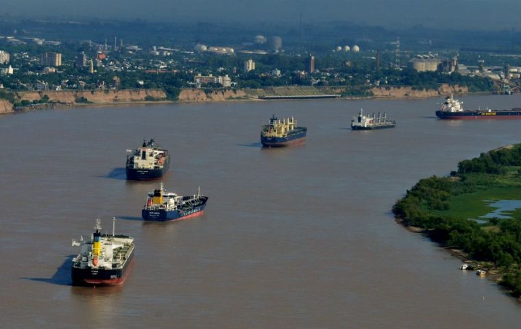 La interrupci&oacute;n afecta especialmente al Gran Rosario, principal corredor de exportaci&oacute;n agroindustrial del pa&iacute;s