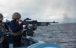 Fuerzas de tierra de BFSAI simulan defensa y rechazo a intentos de tomar el complejo de MLA. Photo: Cpl Braithwaite