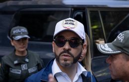 De la Espriella sostuvo que el pa&iacute;s atraviesa la crisis fiscal m&aacute;s compleja de toda su historia y anunci&oacute; que la emergencia permitir&aacute; crear el denominado Fondo Milagro