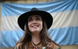 La clase pol&iacute;tica tiene que empezar a pensar en esos temas, casi con exclusi&oacute;n de todo el resto, a&ntilde;adi&oacute; ante productores y periodistas