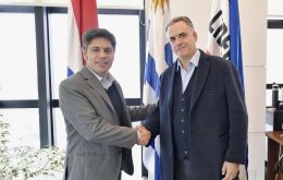 Kicillof, gobernador desde 2019 y exministro de Econom&iacute;a, describi&oacute; el encuentro como una oportunidad para conocer la lectura del mandatario uruguayo sobre el escenario internacional