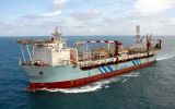 La plataforma petrolera de Navitas Petroleum, Aoka Mizu para la extracci&oacute;n petrolera offshore Sea Lion, aguas al norte de las Islas Falklands