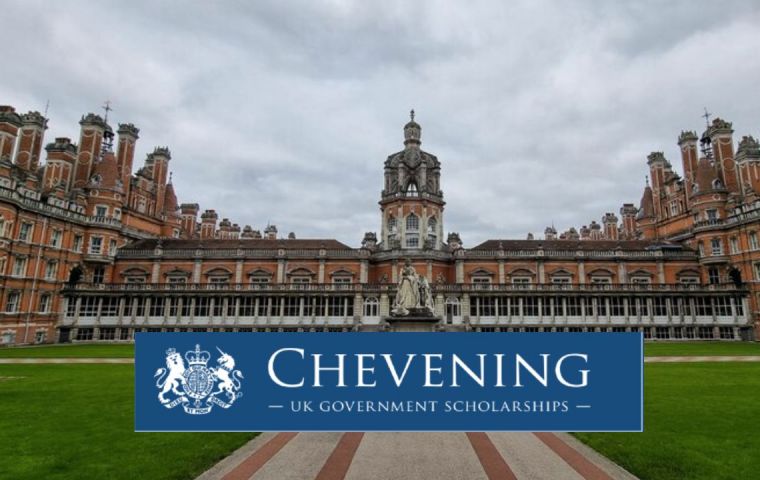 El embajador Cairns celebr&oacute; el crecimiento sostenido de una comunidad que conecta a la Argentina y al Reino Unido a trav&eacute;s de la educaci&oacute;n, el liderazgo y una amistad duradera.