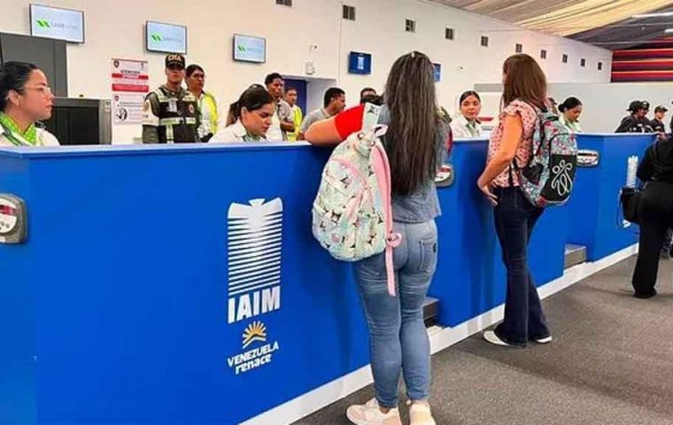 La reconstrucci&oacute;n definitiva de la terminal sigue pendiente y su plazo se ha desplazado