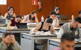Los promedios de la OCDE se ubicaron en 461 puntos en lectura, 463 en matem&aacute;tica y 482 en ciencias, los registros m&aacute;s bajos desde que se aplica la prueba