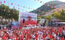 Una multitud se congrega en Casemates Square durante el acto del National Day de Gibraltar, que conmemora 59 a&ntilde;os del refer&eacute;ndum de soberan&iacute;a de 1967. Foto: Jim Watt