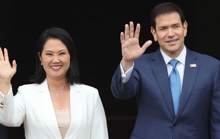 Fujimori sostuvo que la incorporaci&oacute;n relanza el trabajo conjunto entre ambos pa&iacute;ses y descart&oacute; que comprometa la soberan&iacute;a peruana