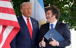 Los argentinos presumiblemente eligieron a Milei porque estaban exhaustos con el existente modelo cr&oacute;nico de inflaci&oacute;n y estancamiento econ&oacute;mico.