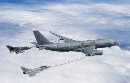 La necesidad de reforzar a los aliados en Medio Oriente tras el ataque estadounidense e israel&iacute; contra Ir&aacute;n oblig&oacute; a la RAF a retirar en abril el avi&oacute;n cisterna Voyager apostado en las Falklands