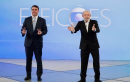 La primera disculpa lleg&oacute; cuando Lula le pregunt&oacute; por qu&eacute; vot&oacute; en contra de ampliar la licencia de maternidad cuando era diputado en el estado de R&iacute;o de Janeiro. &ldquo;Fue un error&rdquo;, respondi&oacute; Bolsonaro