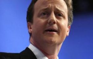 David Cameron: la soberanía de Falklands “es algo totalmente no negociable”   