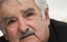 Mujica suspendió a último momento un viaje a Brasilia para hablar con Dilma Rousseff 
