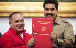 Con la Ley Habilitante Maduro goza de poderes especiales para legislar sin el Parlamento  