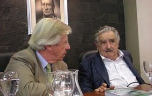 El recambio del equipo económico quedó en manos de Astori, confirmó Mujica  