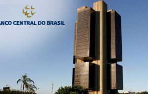 Según el boletín Focus del Banco Central este año Brasil crecerá un 2%