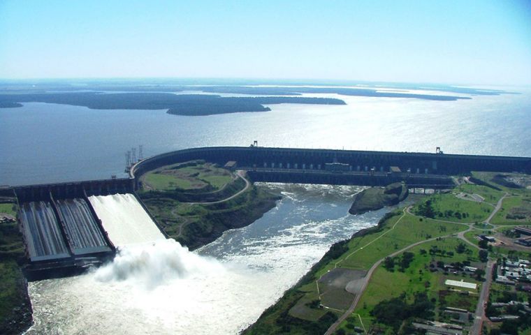 Itaipú compartida con Paraguay suministra el 17% de la demanda energética de Brasil 