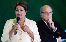  Blatter y Rousseff enfrentados por los retrasos en las obras para el Mundial 