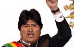 Morales se postula para un tercer mandato consecutivo en octubre 