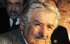 Mujica había dicho que en algún momento “tendremos que arreglar y si no arreglamos, los gobiernos cambian y los pueblos quedan”