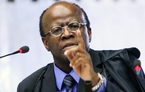 “A los políticos no se interesan por las cárceles porque no da votos”, dijo Joaquim Barbosa pte del Tribunal Federal Superior 