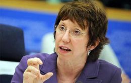 Catherine Ashton fue mandatada para explorar las posibilidades de la negociación 