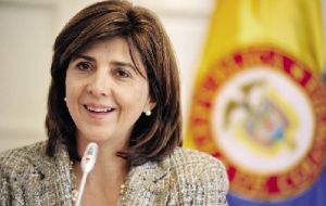 Chile y Colombia compartirán misiones diplomáticas, anunció la ministra Olguín 