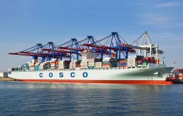 Cosco con sede en Beijing es la quinta compañía de transporte marítimo de contenedores más grande del mundo