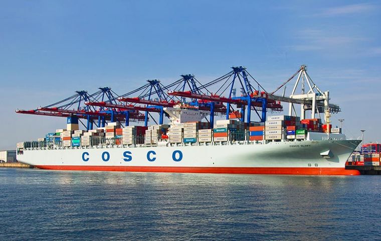 Cosco con sede en Beijing es la quinta compañía de transporte marítimo de contenedores más grande del mundo