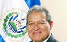 Salvador Sánchez Cerén promete seguir con la obra del actual presidente Mauricio Funes 