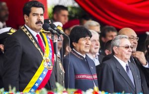 Junto a varios presidentes, Maduro también alabó a las fuerzas armadas antiimperialistas y chavistas 