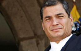 El ecuatoriano Correa hizo el anuncio que cuenta con la aprobación de Maduro  