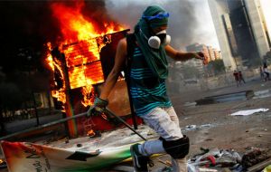 Inseguridad, escasez y desabastecimiento es lo que más preocupa al 80% de los  venezolanos 