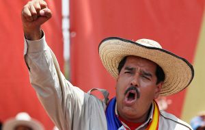 El apoyo a Maduro y el chavismo se sigue erosionando en tanto 67% de encuestados considera a López un 'preso político'