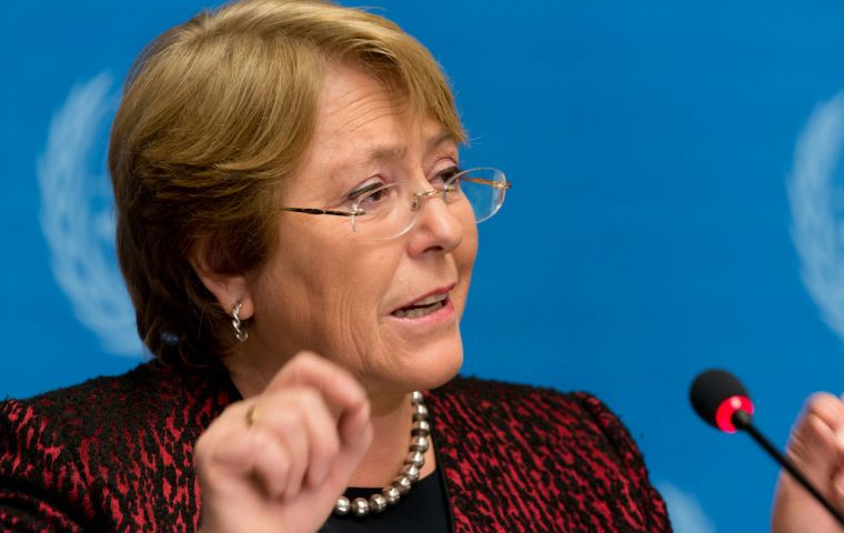 Bachelet dijo que sería precipitado hacer comentarios hasta tanto no conocer la memoria a presentar por Bolivia 