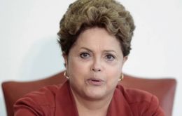 El desempeño del equipo nacional y de los precios podrían ser decisivos para la re-elección de Dilma en octubre 