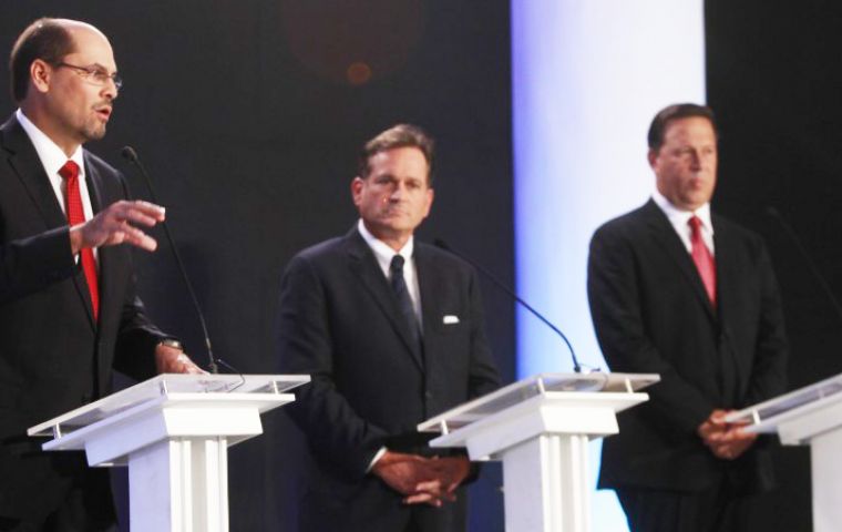 Arias, oficialista; Navarro y Varela se disputan la presidencia que se gana por mayoría simple en una vuelta