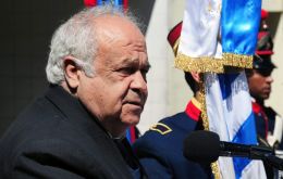 El ministro de Defensa uruguayo Fernández Huidobro es un claro defensor del régimen kirchnerista 