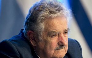 Mujica llamó a “ayudar a las FARC y al gobierno a que encuentren una salida”