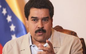Maduro decretó: terminantemente prohibido divulgar la falta de elementos y/o material médico quirúrgico para cubrir los tratamientos correspondientes