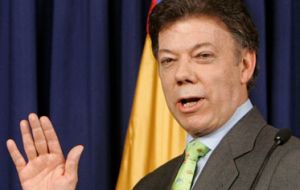 Con el apoyo de López y alcalde de Bogotá Petro, las posibilidades de Santos aumentan considerablemente 