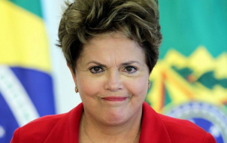 Se confirma que Rousseff irá a una segunda vuelta en la presidencial de octubre 
