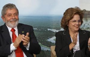 “Lo que está en juego no es sólo la candidatura de Dilma, sino un proyecto de gobierno” insistió