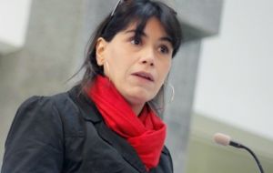 “Uno de los pilares del cambio será favorecer que las negociaciones salariales se realicen con un sindicato único”,  dijo Javiera Blanco 