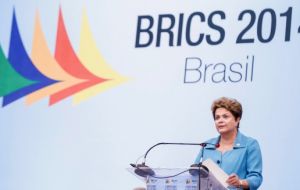 “Nuestra relación con el FMI pasó de deudora para acreedora” dijo Dilma pero la distribución de cuotas en el FMI no refleja correlación de fuerzas 