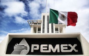 Los pasivos y prácticas de corrupción son el gran desafío a enfrentar para poner a Pemex en la senda de la eficiencia y competencia