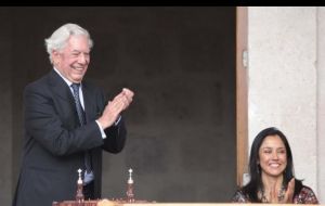 ”Me gustaría que Nadine Heredia sea la candidata del 2021. Creo que ya es hora (de) que el Perú tenga una presidenta mujer”, según Vargas Llosa