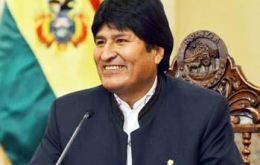 ”Es una inversión que requiere mucha plata, miles y millones de dólares”, indicó Morales en un mensaje pronunciado en Sucre